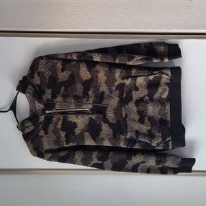 Grey/Green Camo Hoodie Top